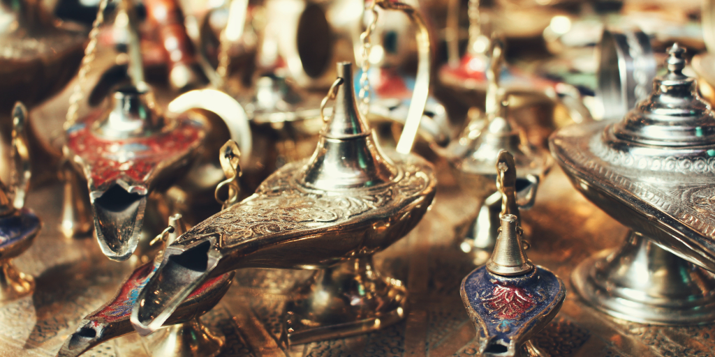 Dimyat Doub. Photo by Louis Hansel on Unsplash. Shows metal lamps.